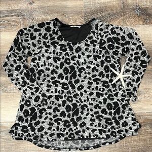 Saber Swing Leopard Top